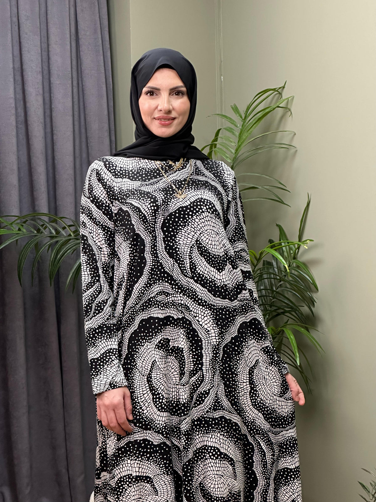 %100 PAMUKLU SWEAT ELBİSE SİYAH BEYAZ DESEN