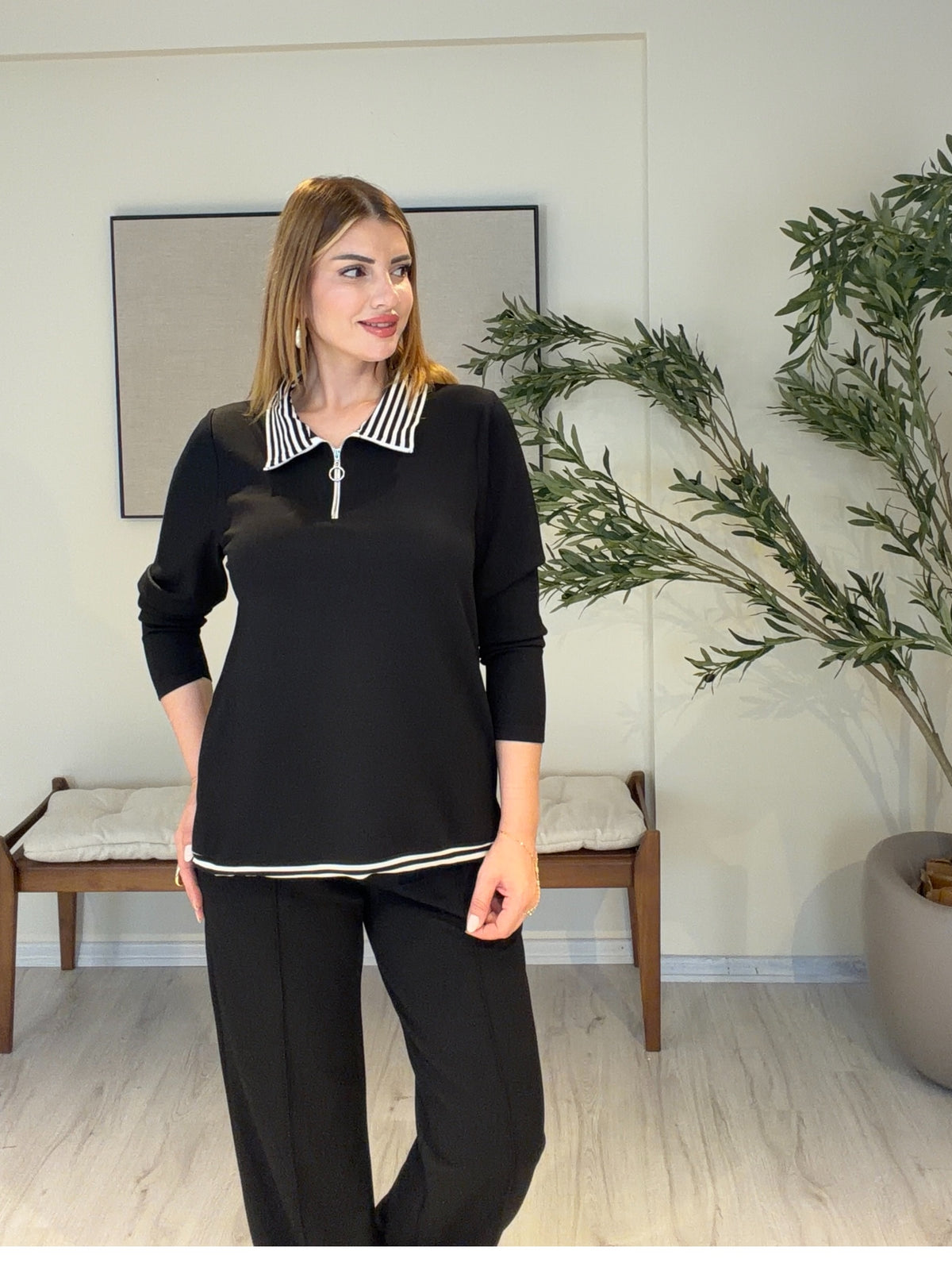 ALVÉA Çizgi Yaka Takım 🖤