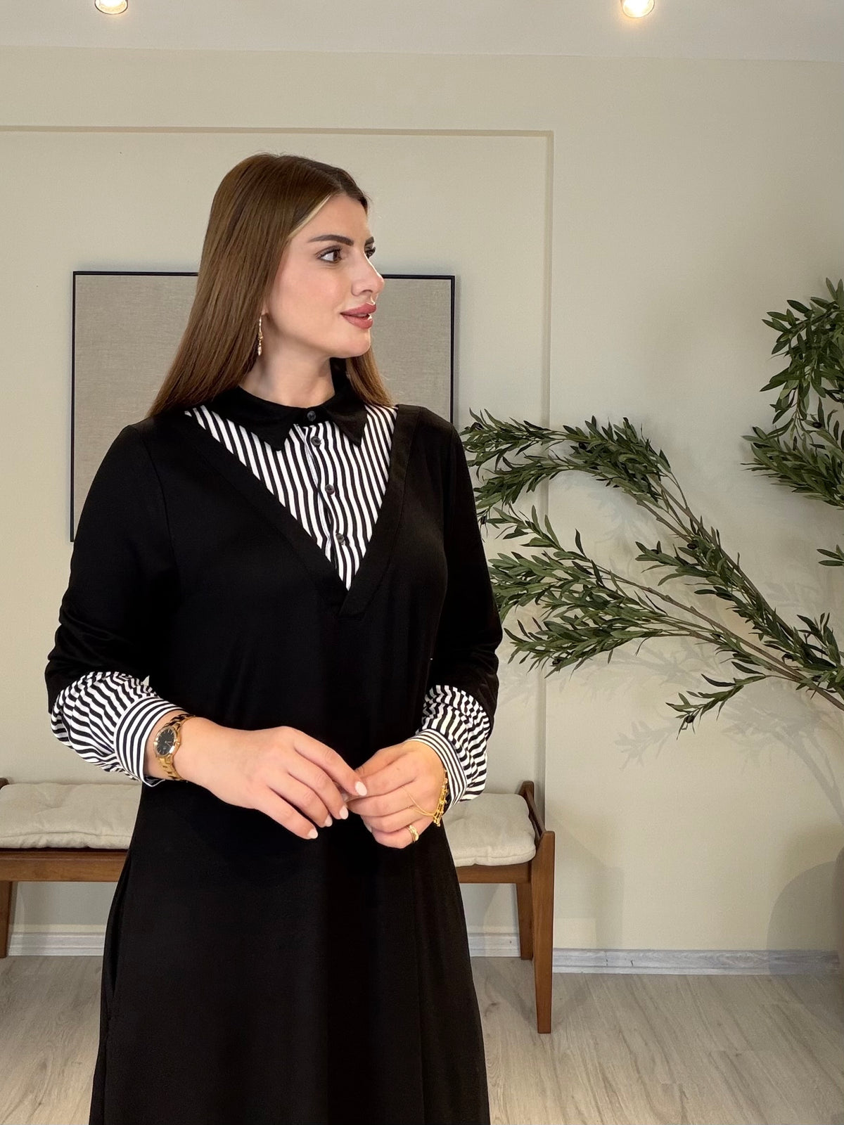 Gömlek Yaka Çizgi Detaylı Maksi Boy Elbise Siyah