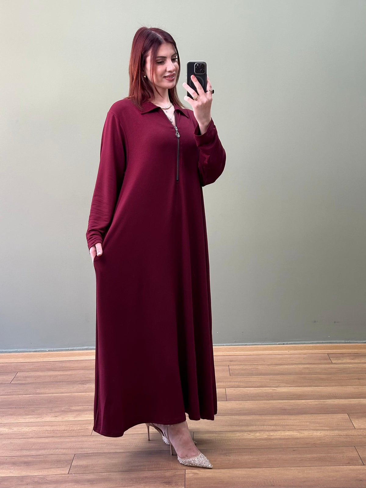 A KESİM YAKA FERMUARLI İKİ İPLİK PAMUKLU ELBİSE BORDO