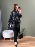 Asimetrik kesim yarasa kol pamuk tunik batik desen