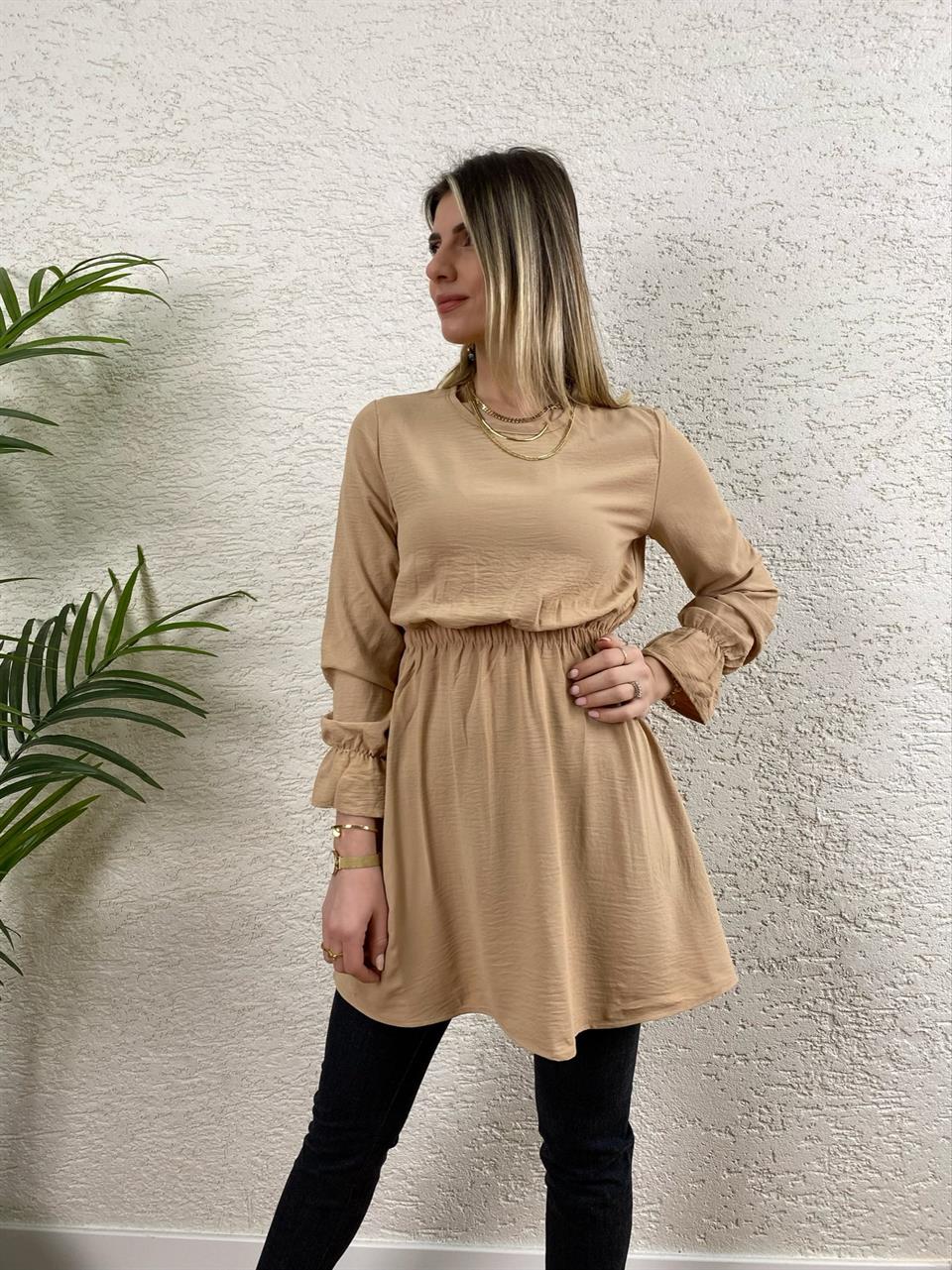 AYROBİN KUMAŞ BEL VE KOL BÜZGÜLÜ TUNİK KREM