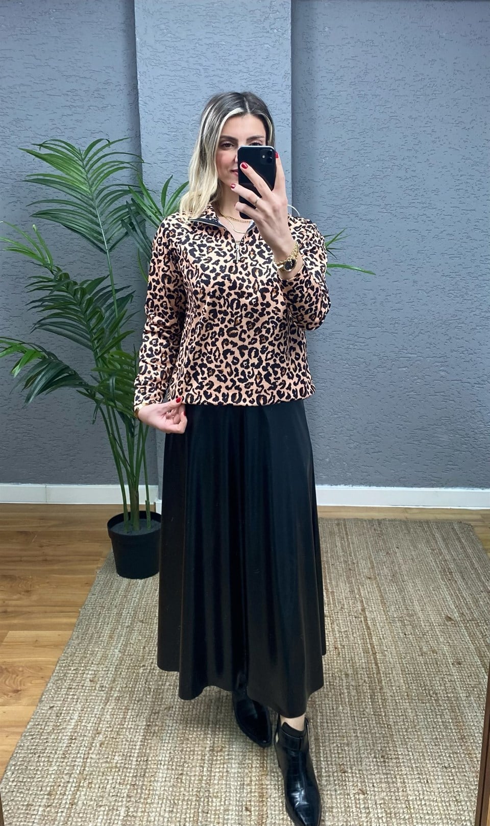DERİ ETEK VE LEOPAR DESEN FERMUARLI BLUZ TAKIM