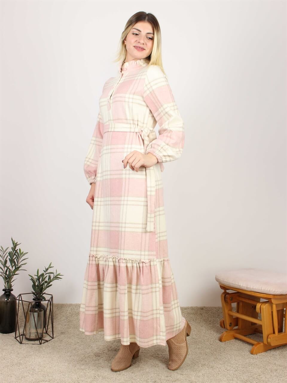 EKOSE ELBİSE PEMBE