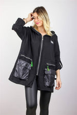 FERMUARLI SIRT BASKILI SWEATSHİRT
