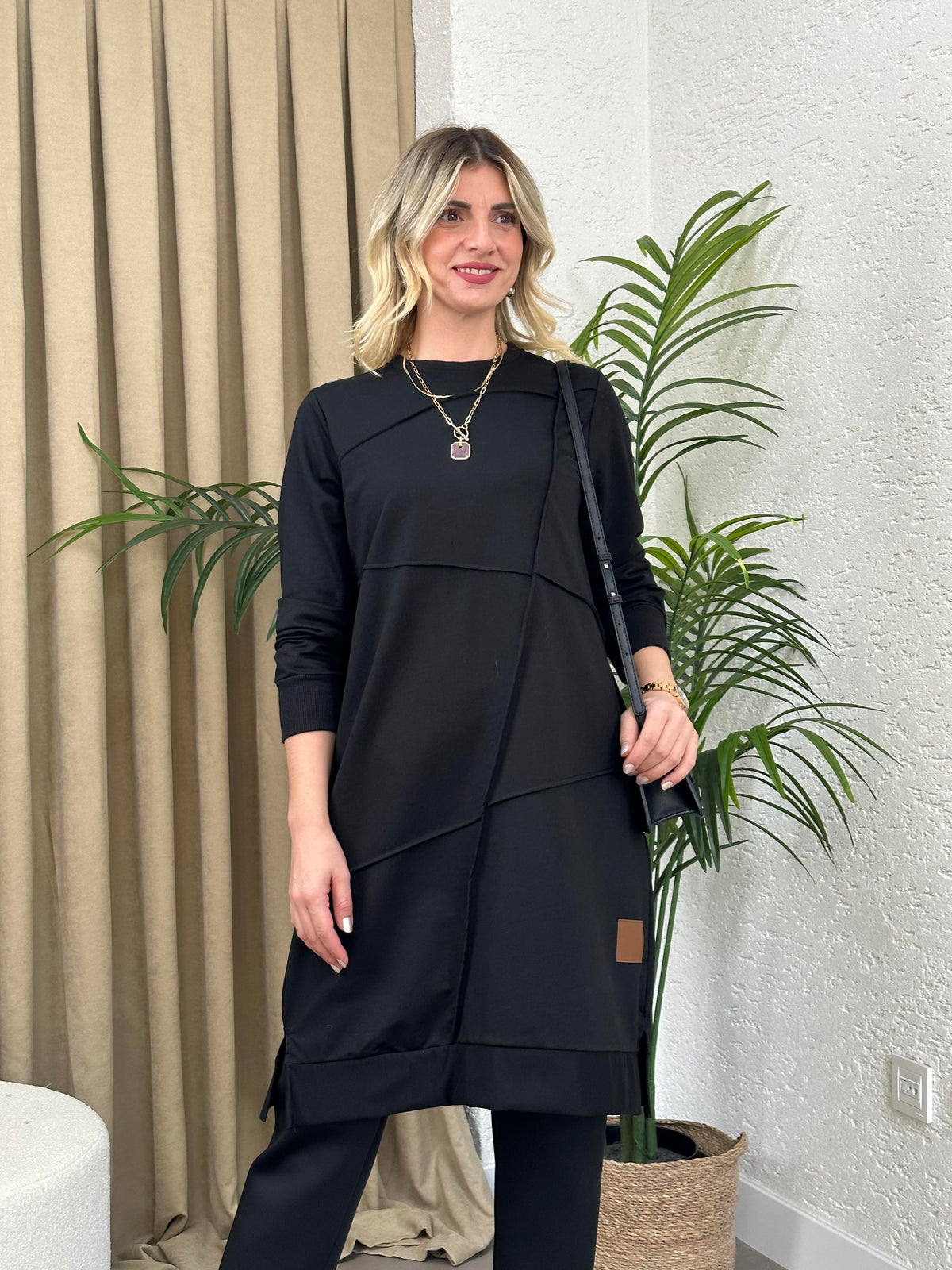 GEOMETRİK DİKİŞLİ ARMALI SWEAT TUNİK SİYAH
