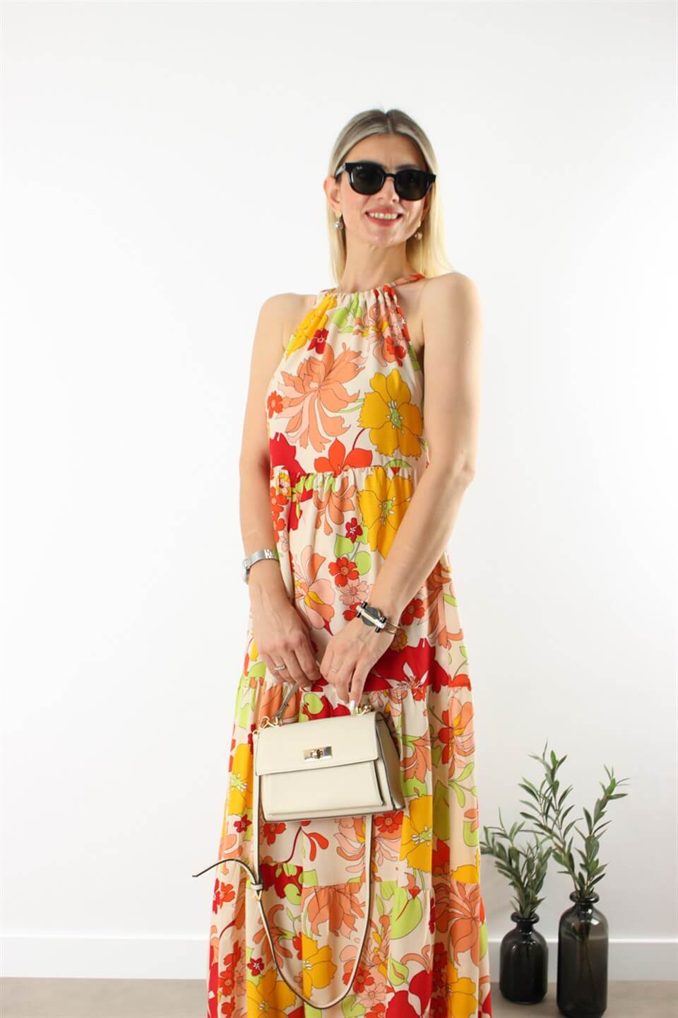 HALTER YAKA VİSKON ELBİSE MODEL 2