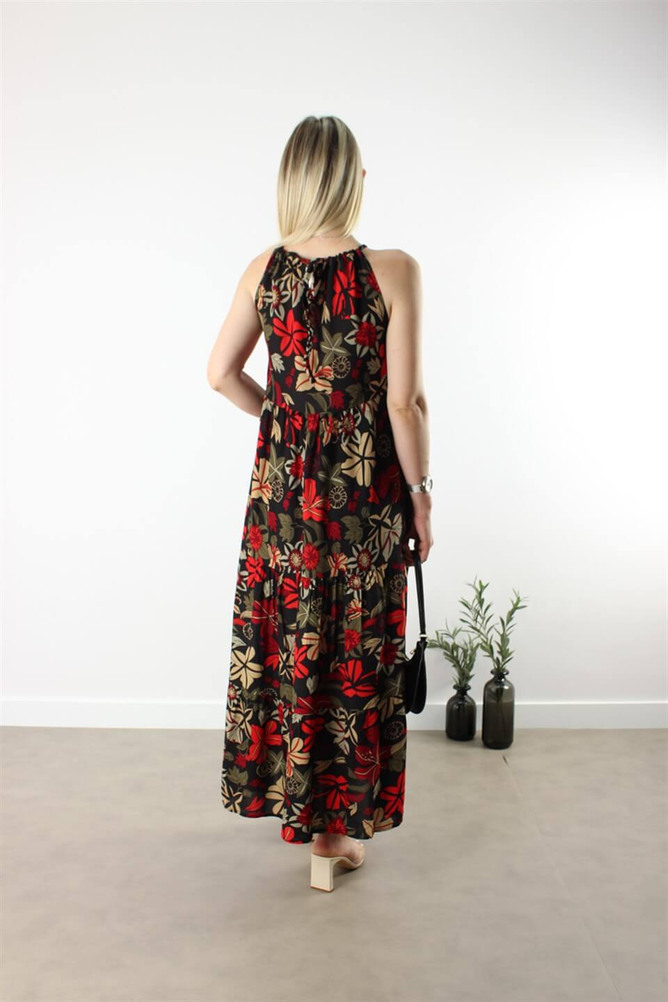 HALTER YAKA VİSKON ELBİSE MODEL 3