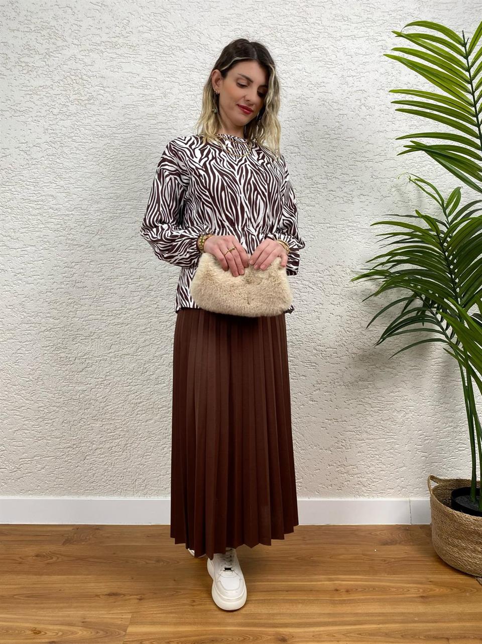 İKİLİ TAKIM ETEK VE BLUZ ZEBRA DESEN KAHVE