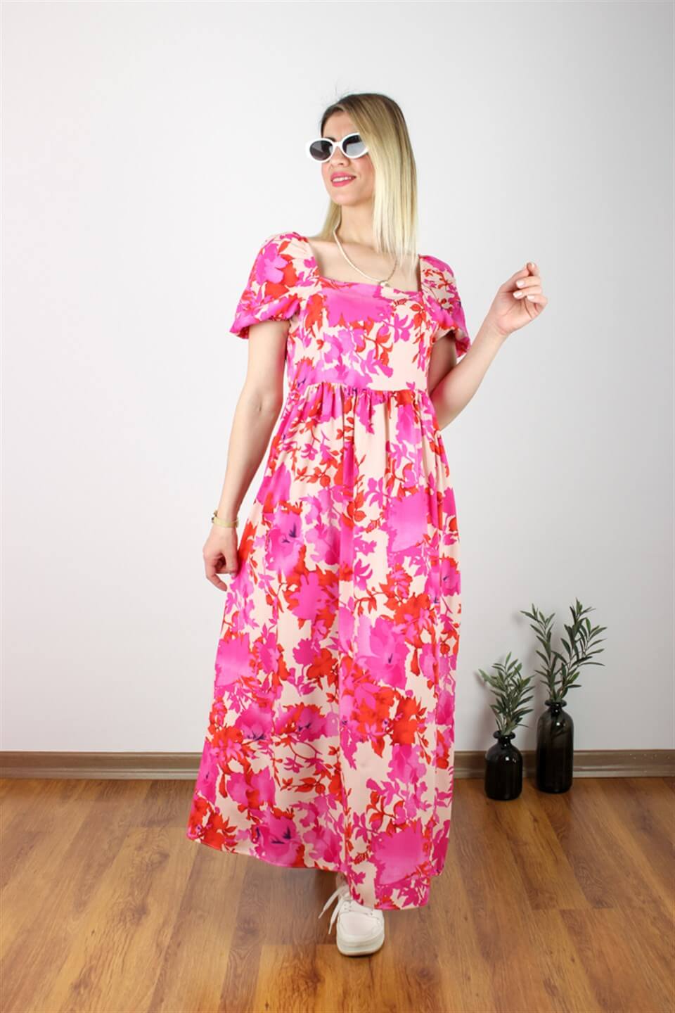 KARE YAKA ÇİÇEK DESENLİ ELBİSE PEMBE