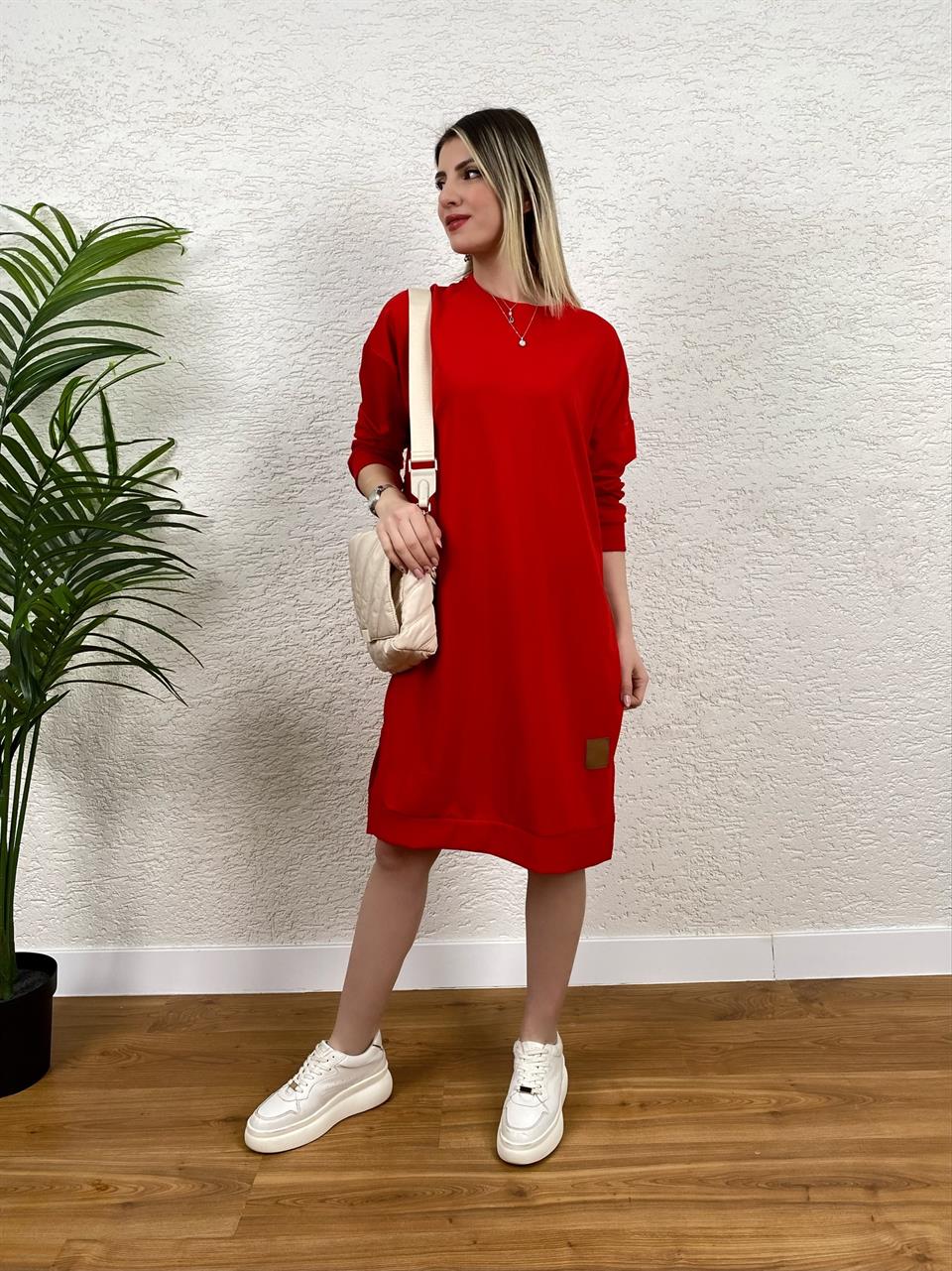 KIRMIZI ARMALI SWEAT TUNİK MODEL