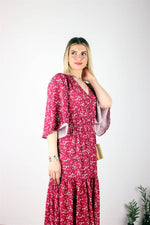 KRUVAZE YAKA DESENLİ BORDO ELBİSE