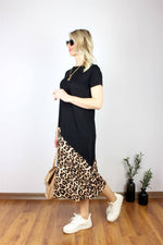 LEOPAR DETAYLI UZUN SİYAH ELBİSE