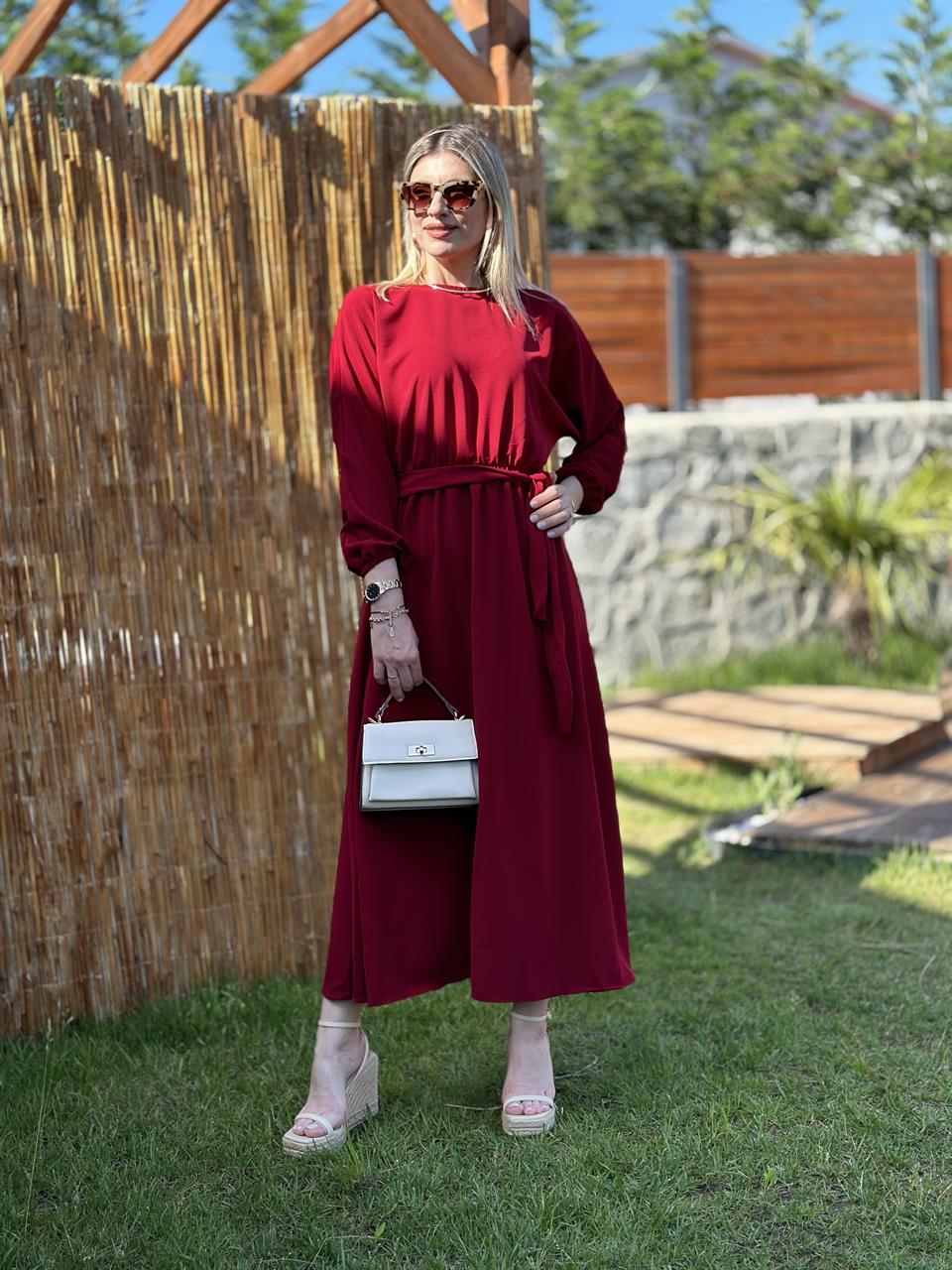 MEVLANA MODEL KUŞAKLI ELBİSE BORDO
