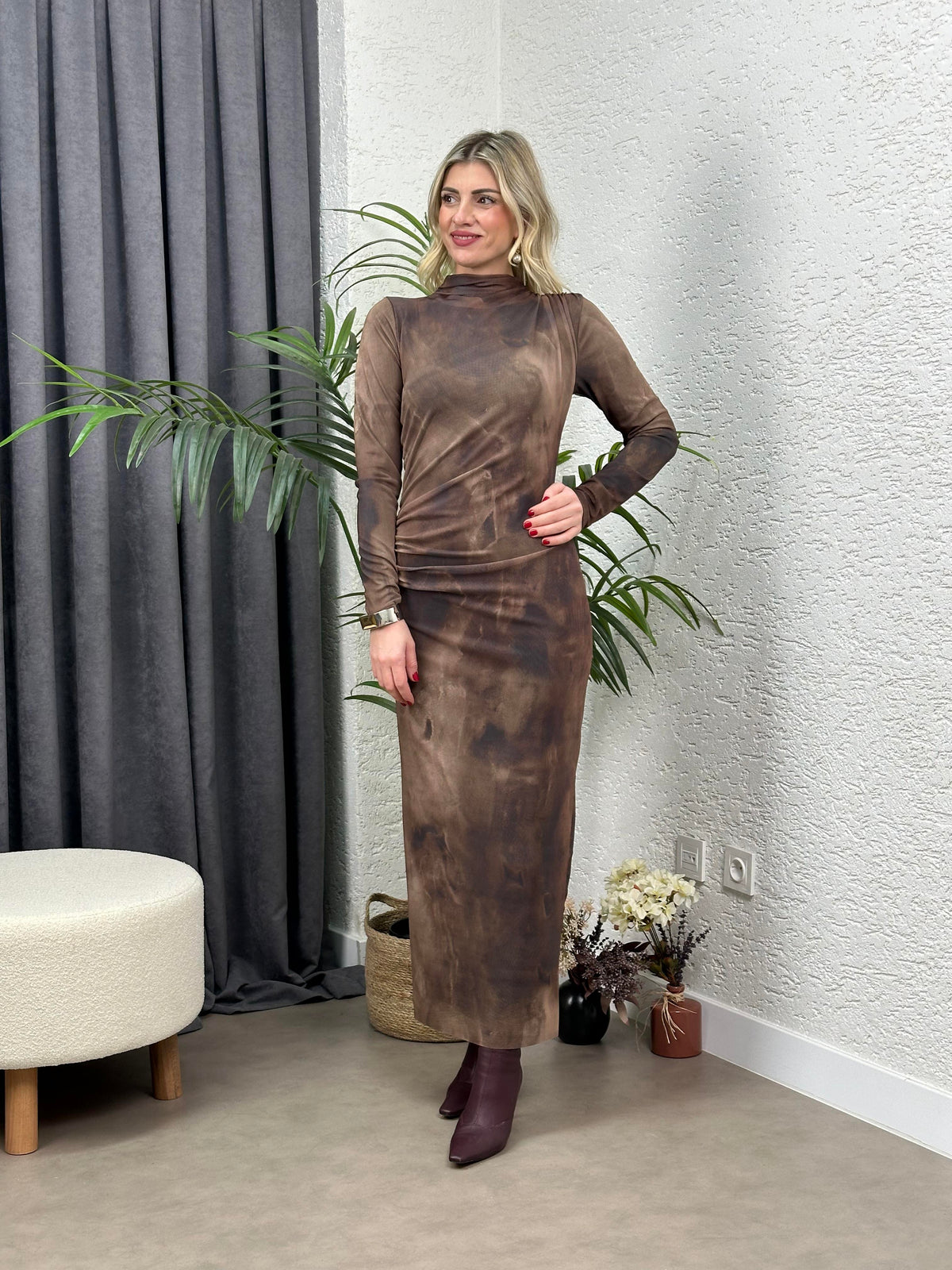 MAKSİ TÜL ÖRME ELBİSE KAHVE