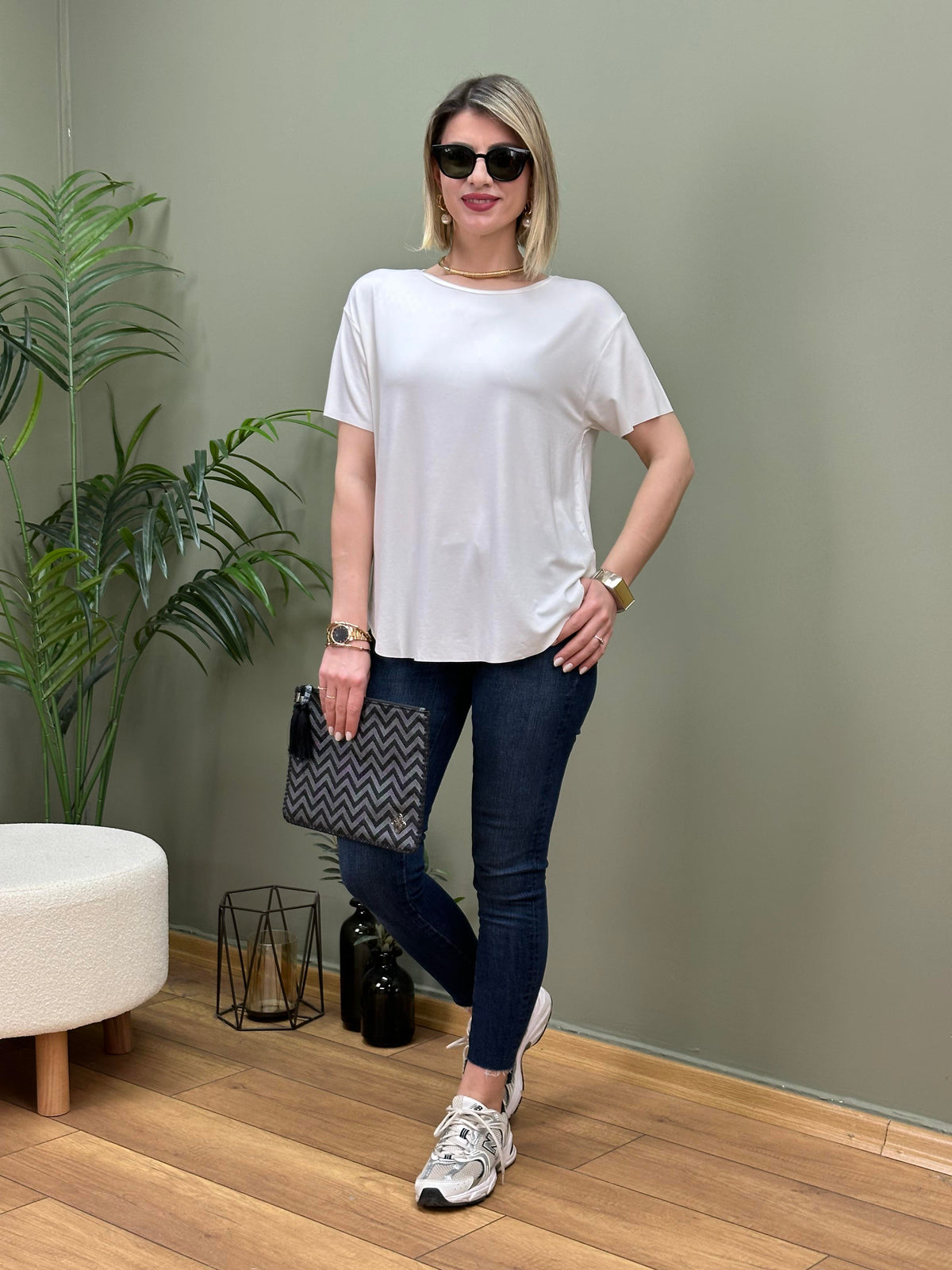 MODAL KUMAŞ LAZER KESİM  T-SHIRT BEYAZ