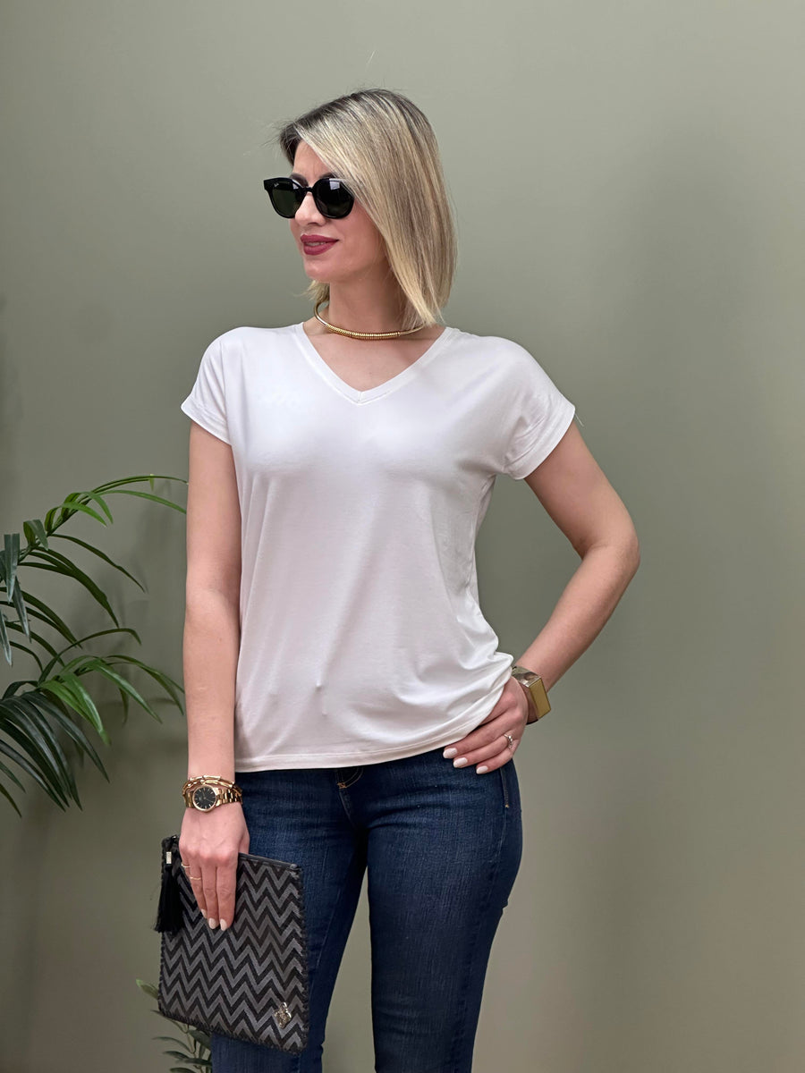 MODAL KUMAŞ V YAKA T-SHIRT BEYAZ