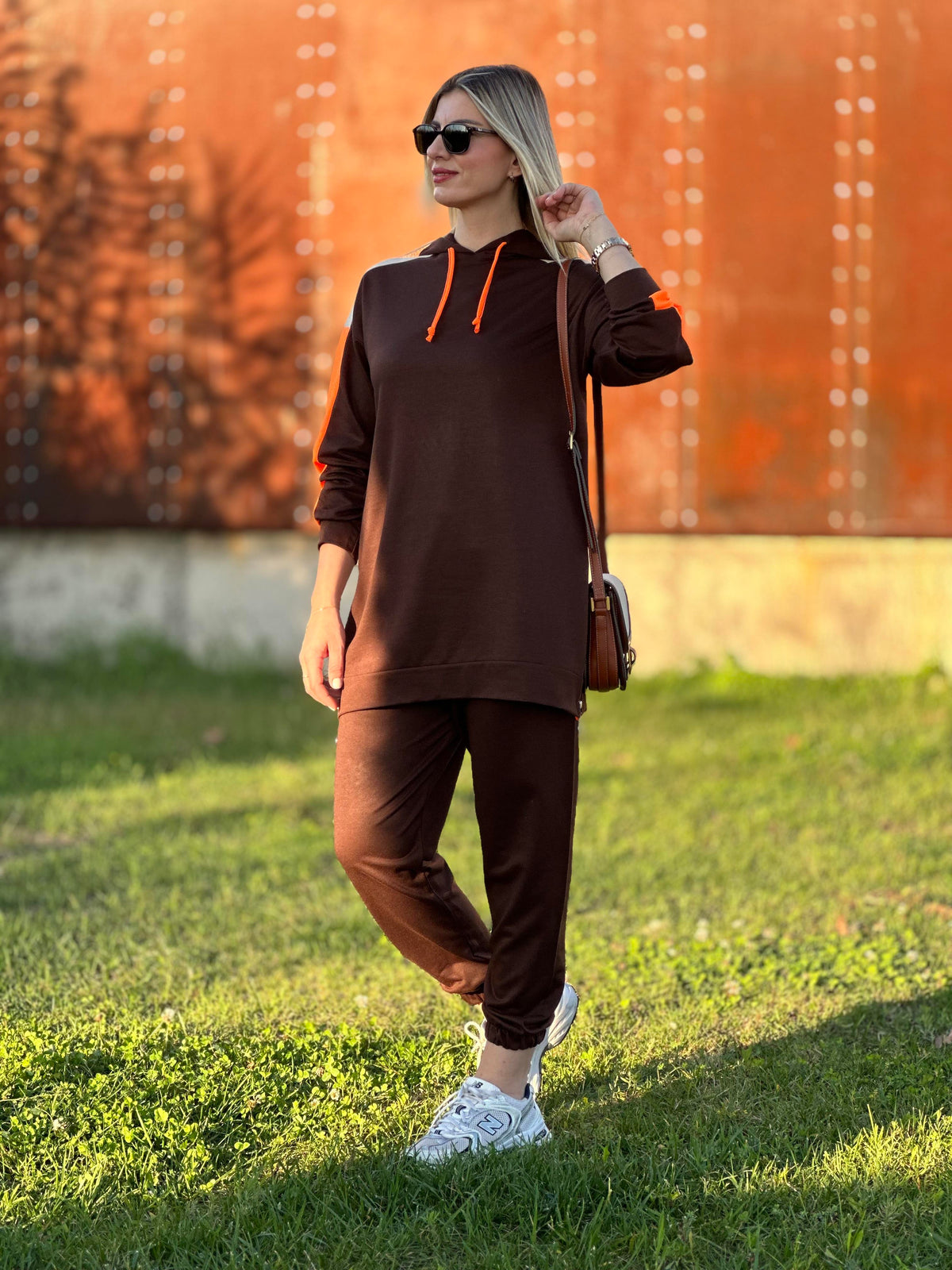 NEON İKİLİ TAKIM KAHVE
