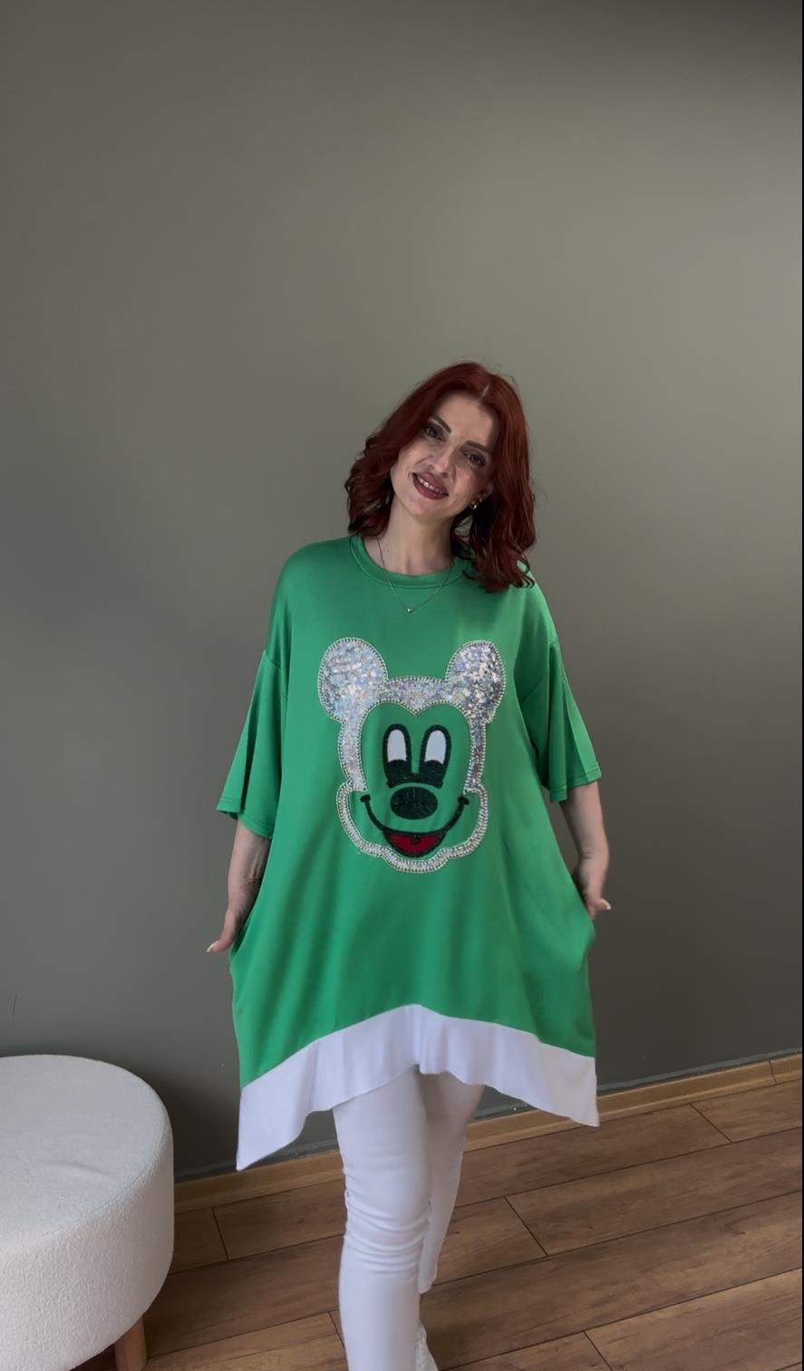 ÖZEL TASARIM TAŞ İLEMELİ T-SHIRT YEŞİL