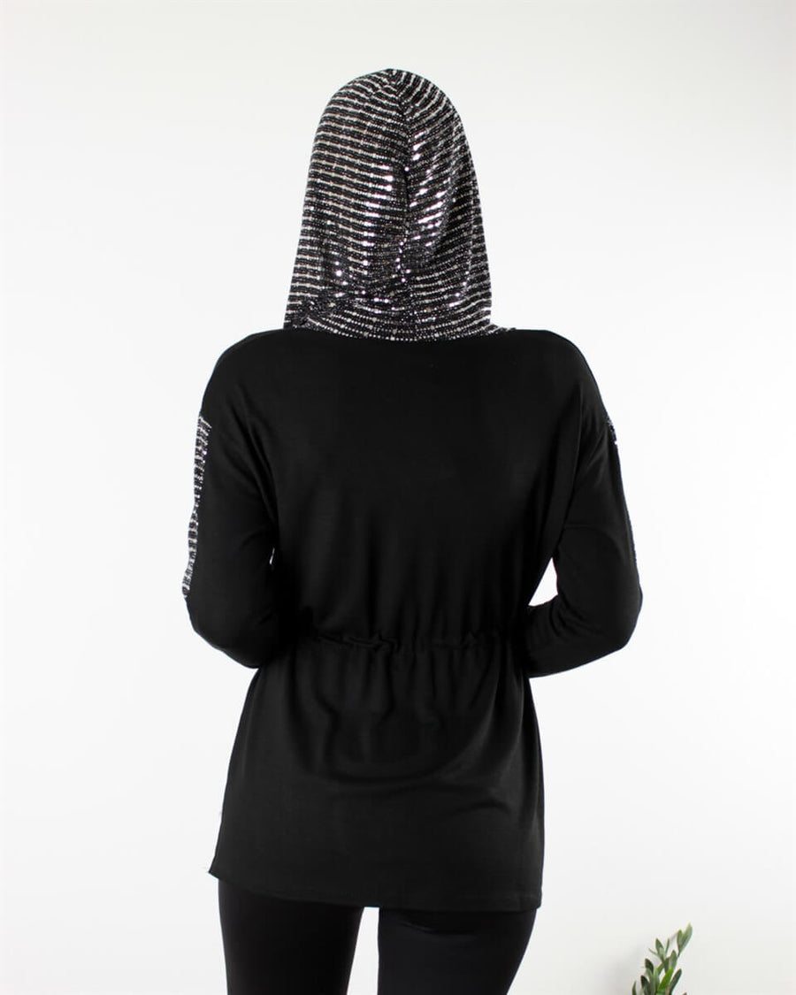 PAYETLİ BÜZGÜ DETAYLI SİYAH HIRKA