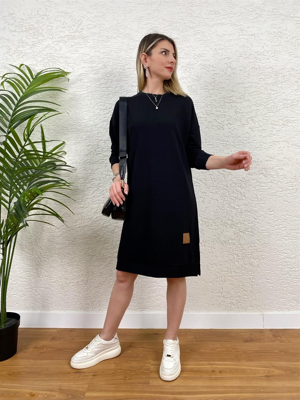 SİYAH ARMALI SWEAT TUNİK MODEL