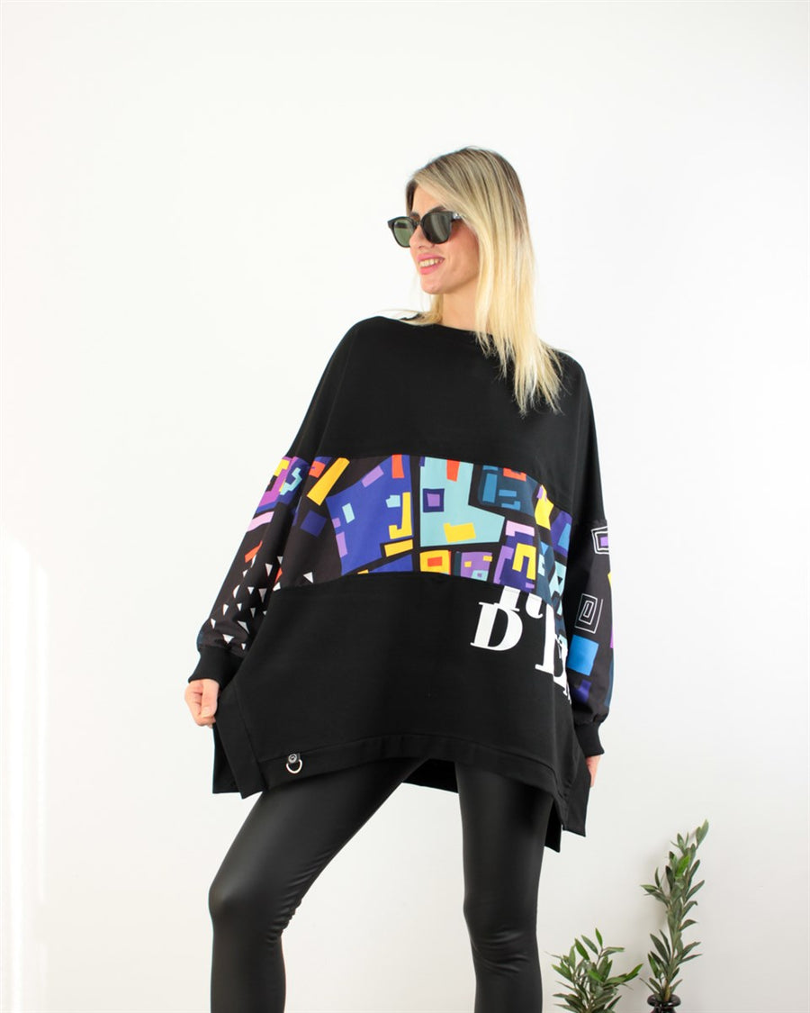TASARIM MEÇLİ BASKILI SWEATSHİRT