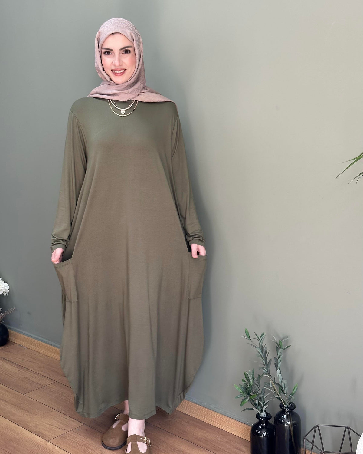 TORBA CEP ŞALVAR ELBİSE HAKİ