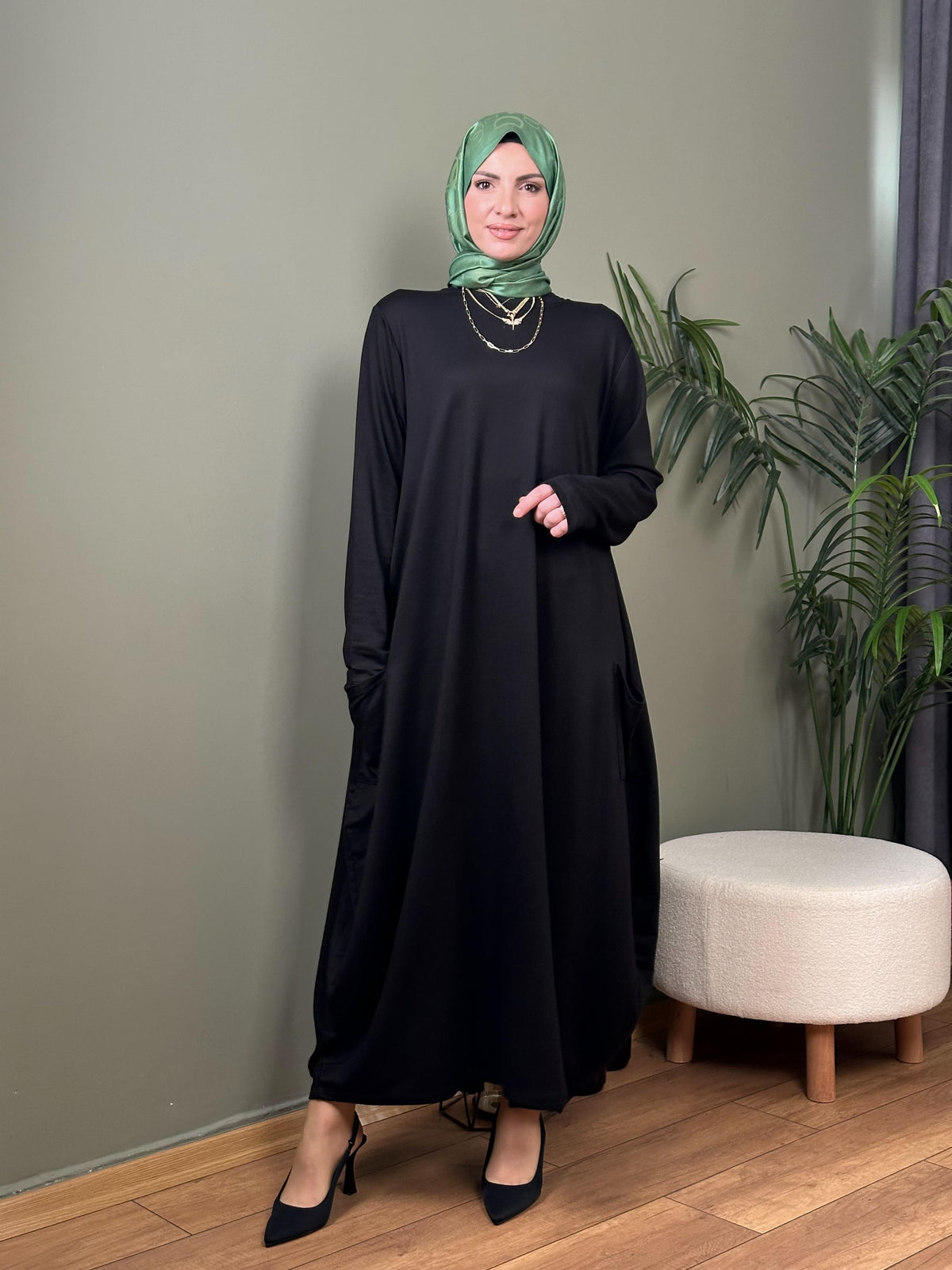 TORBA CEP ŞALVAR ELBİSE SİYAH