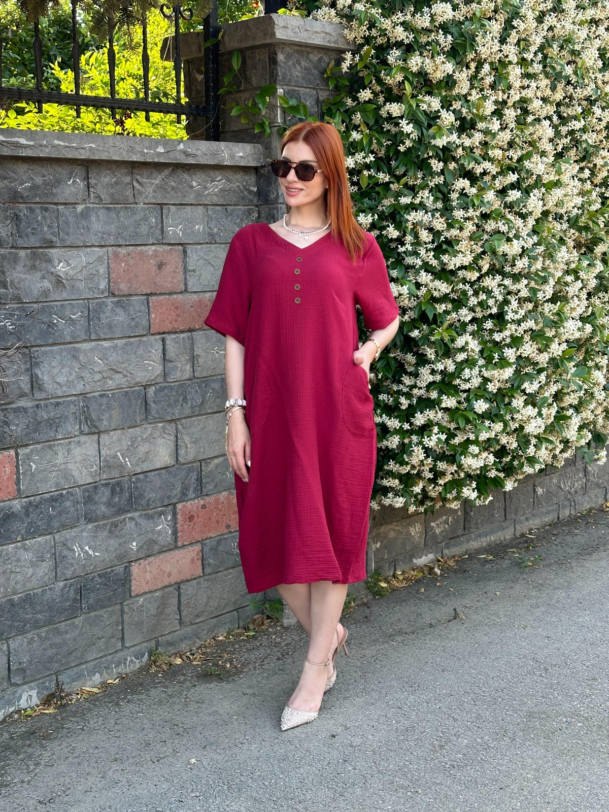 V YAKA MÜSLİN KUMAŞ ELBİSE BORDO