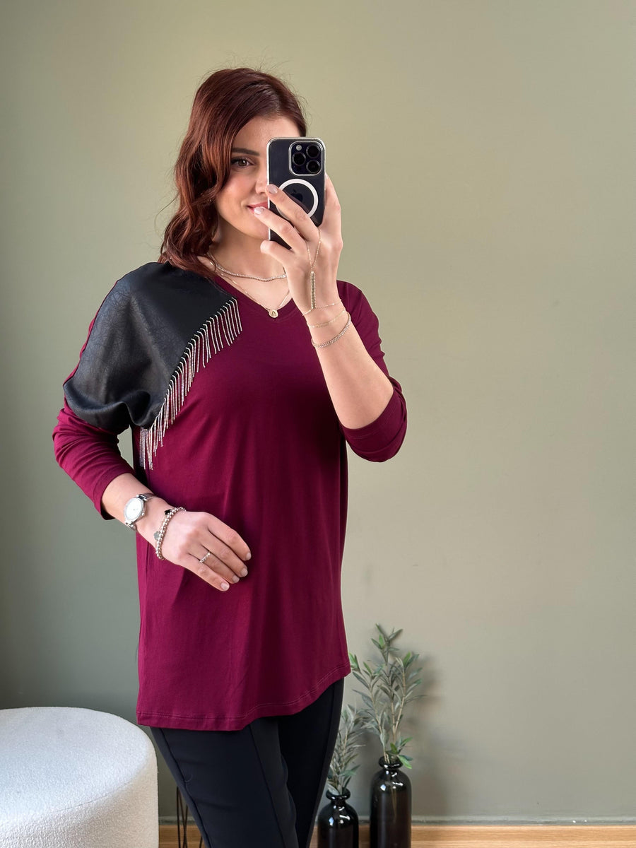 V YAKA ZİNCİR DETAYLI BLUZ BORDO