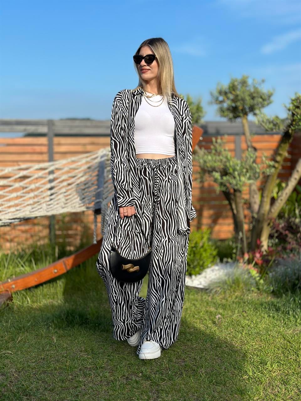 ZEBRA DESEN İKİLİ TAKIM SİYAH/BEYAZ